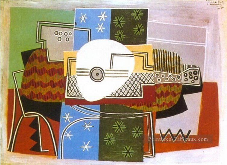 Nature morte a la mandoline 1924 cubiste Pablo Picasso Peintures à l'huile